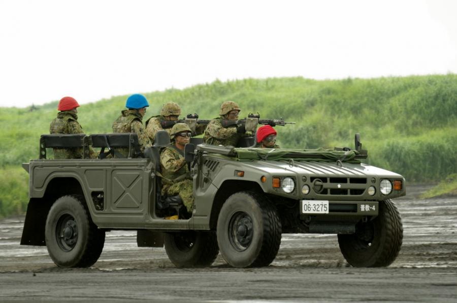  Toyota Mega Cruiser JGSDF 1995 года  (фото 6 из 10)